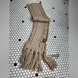 NWT faded glory knit scarf